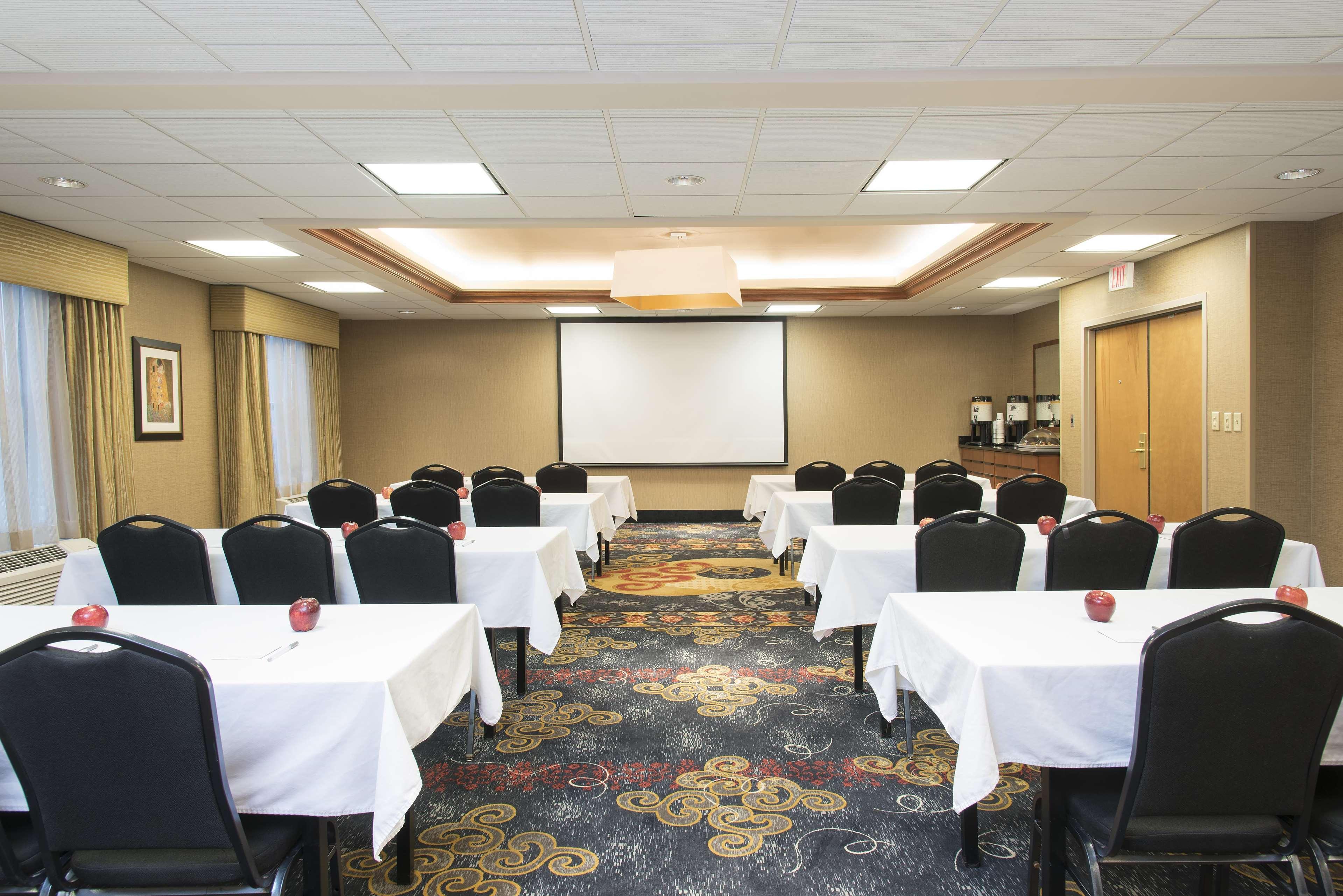 אדינבורו Hampton Inn Columbus/Taylorsville מראה חיצוני תמונה