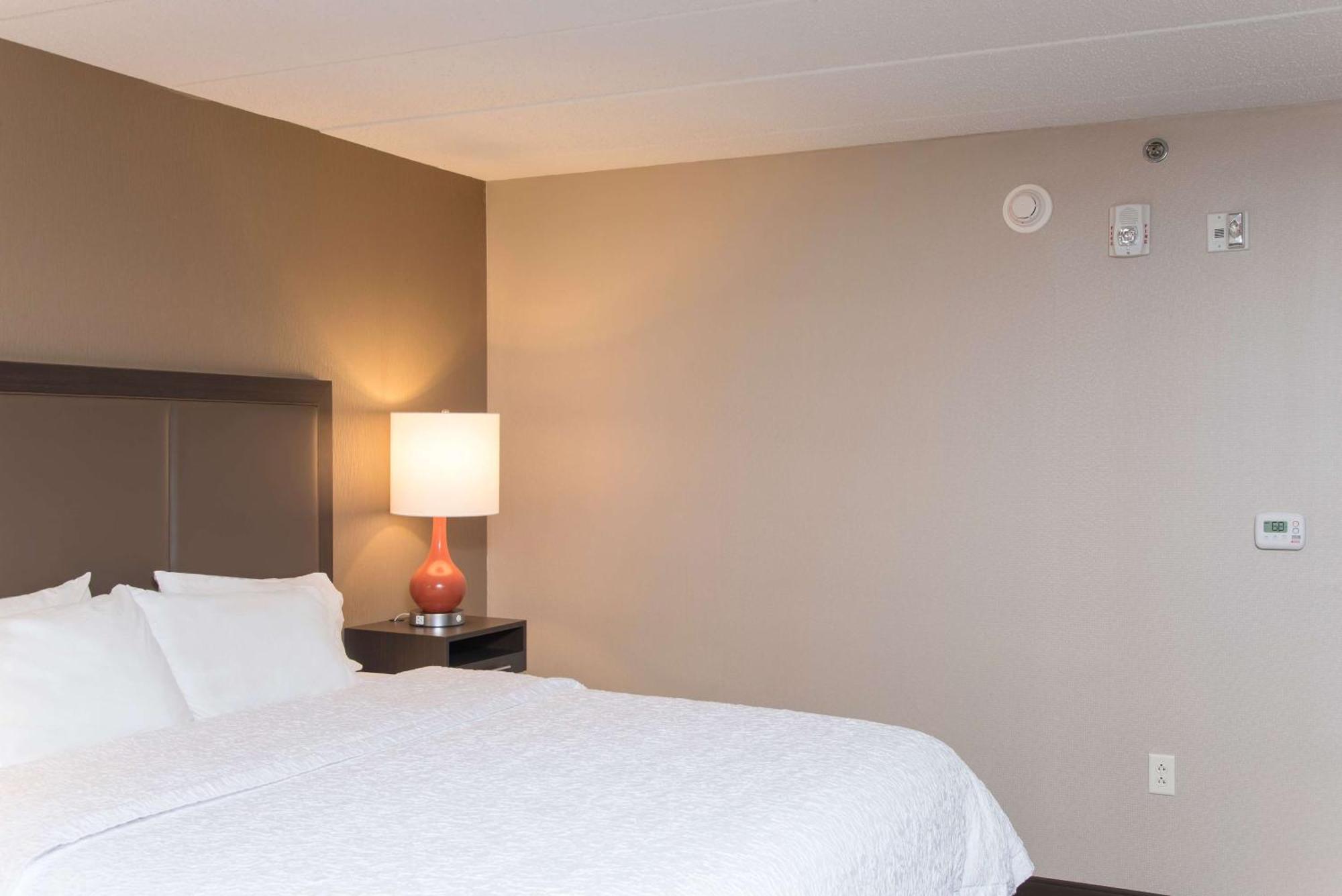 אדינבורו Hampton Inn Columbus/Taylorsville מראה חיצוני תמונה