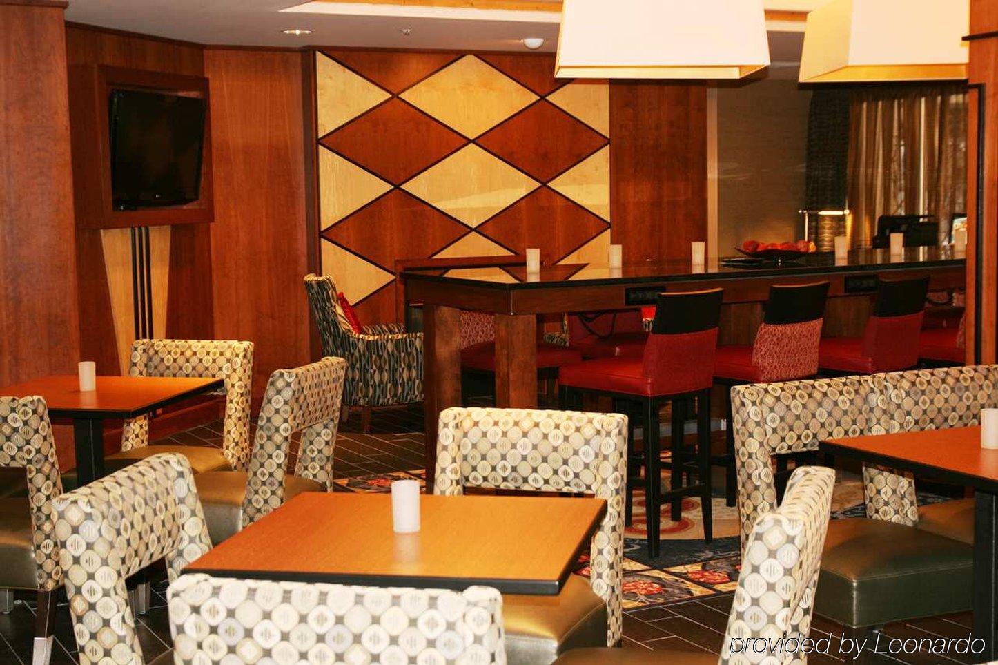אדינבורו Hampton Inn Columbus/Taylorsville מראה חיצוני תמונה