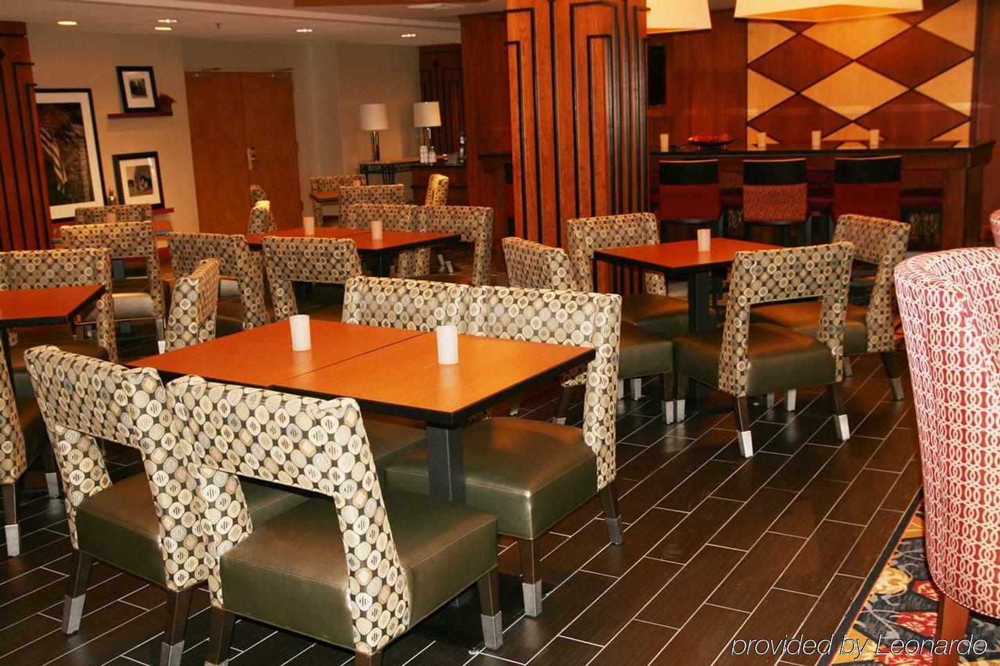 אדינבורו Hampton Inn Columbus/Taylorsville מראה חיצוני תמונה
